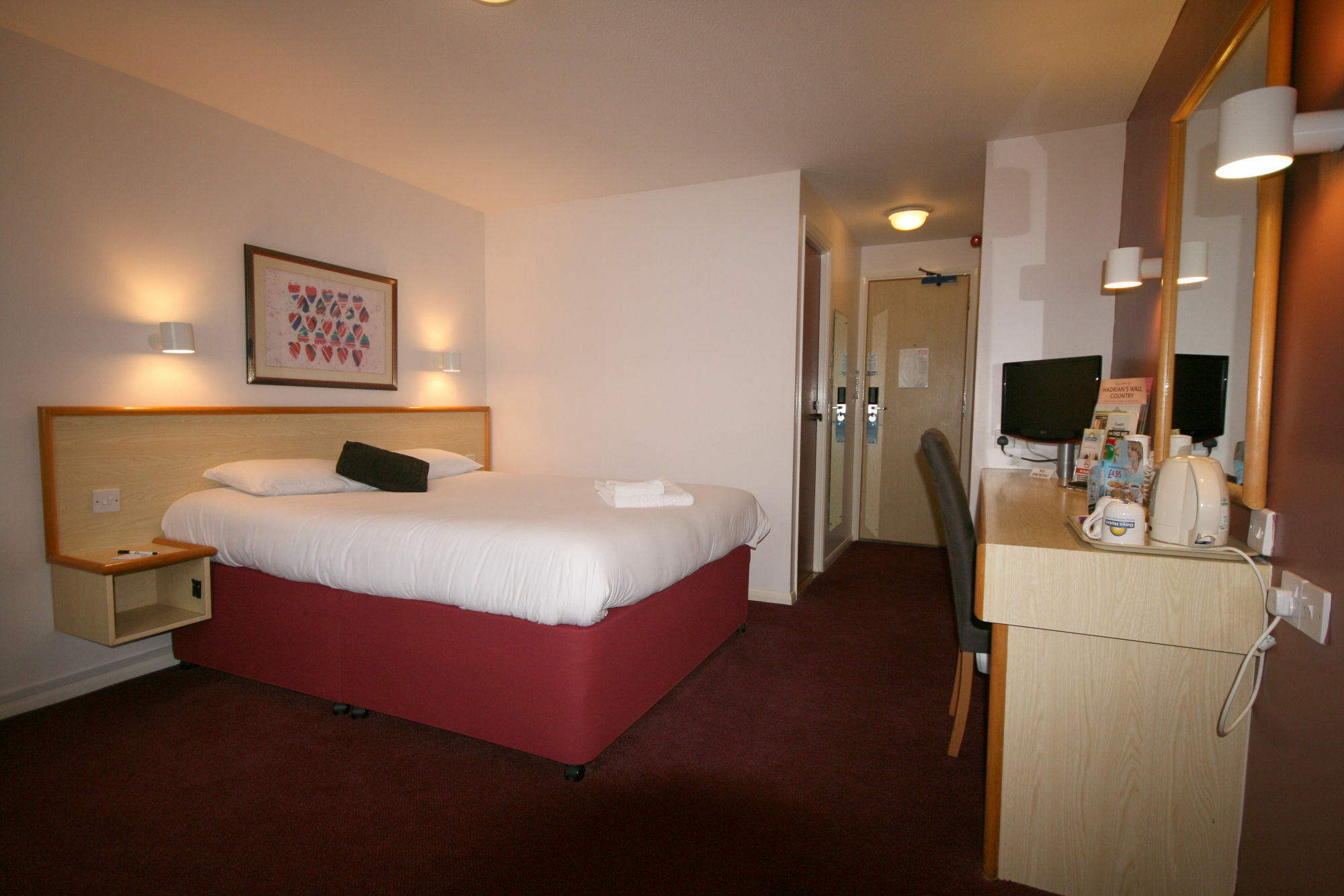 Days Inn Hotel Гретна Грийн Екстериор снимка